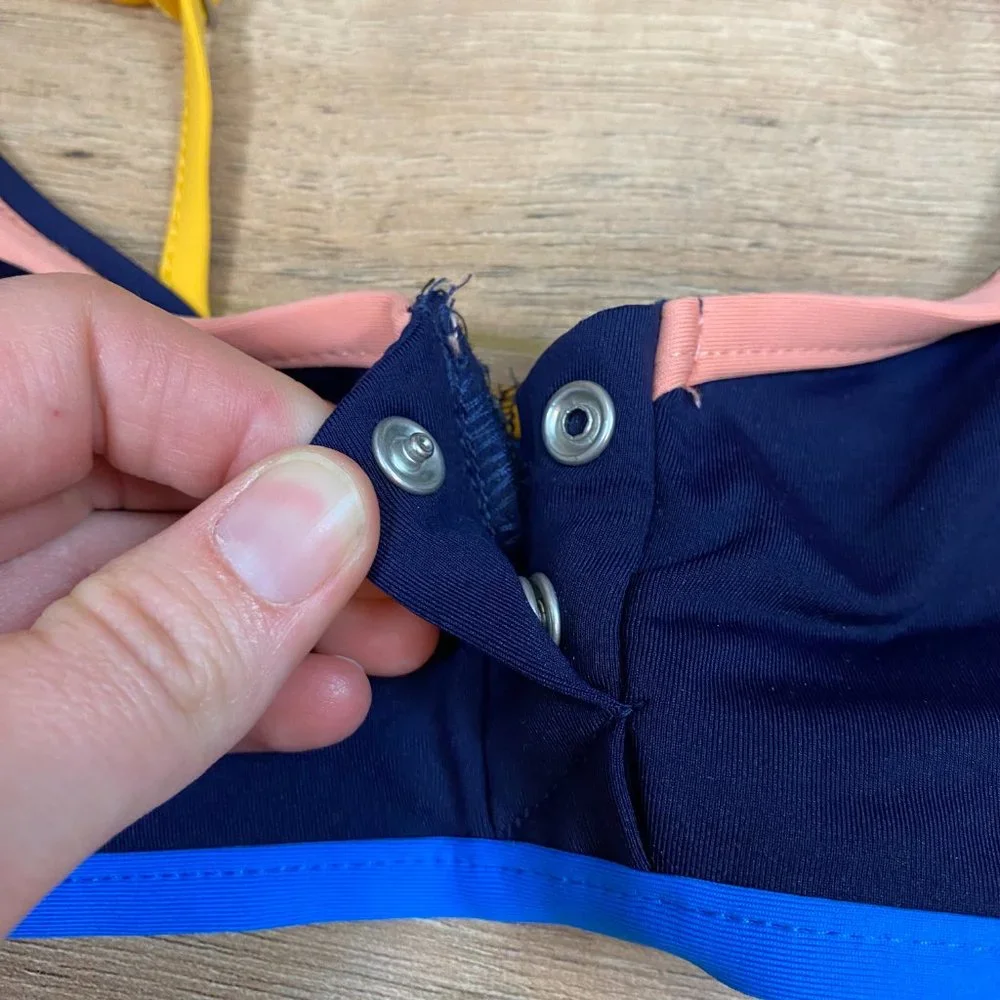 TAVIK+ Bikni Top w/‎ Underwire & Snap Buttons Women's S
